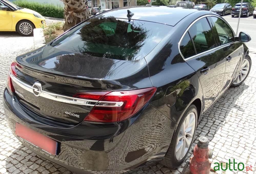 2015' Opel Insignia photo #3