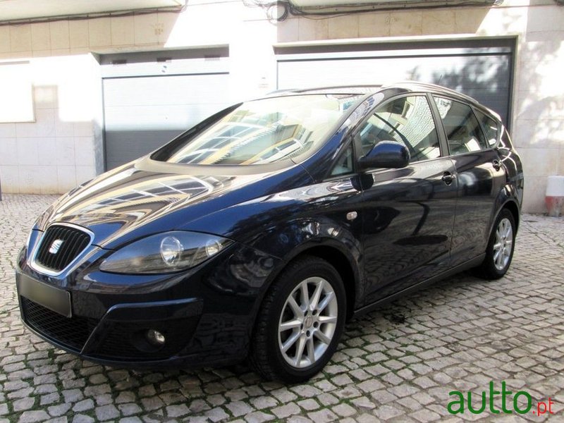 2010' SEAT Altea 1.6 Tdi Sport Dpf photo #3