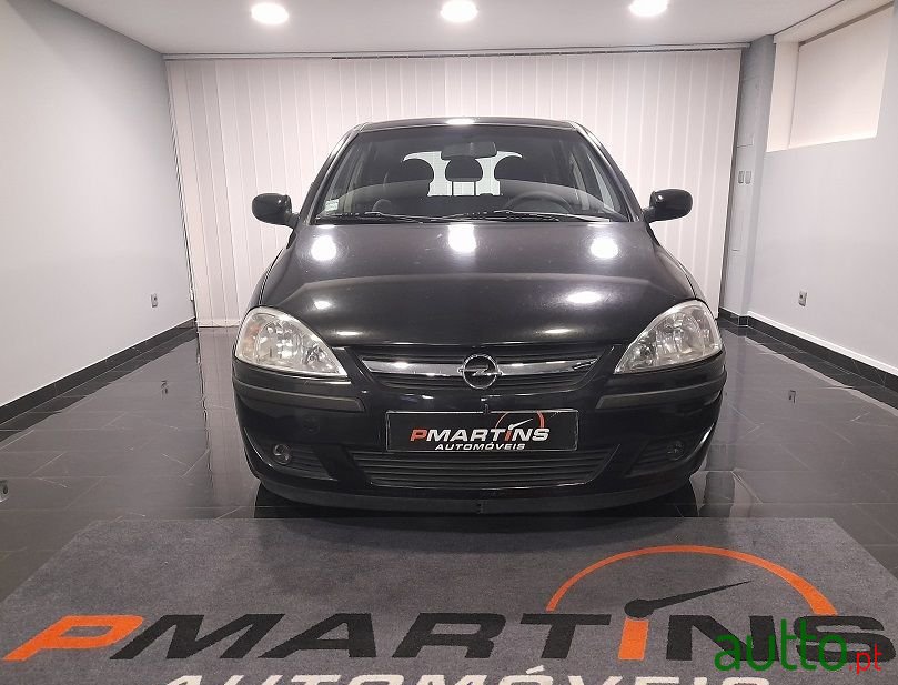 2004' Opel Corsa photo #3