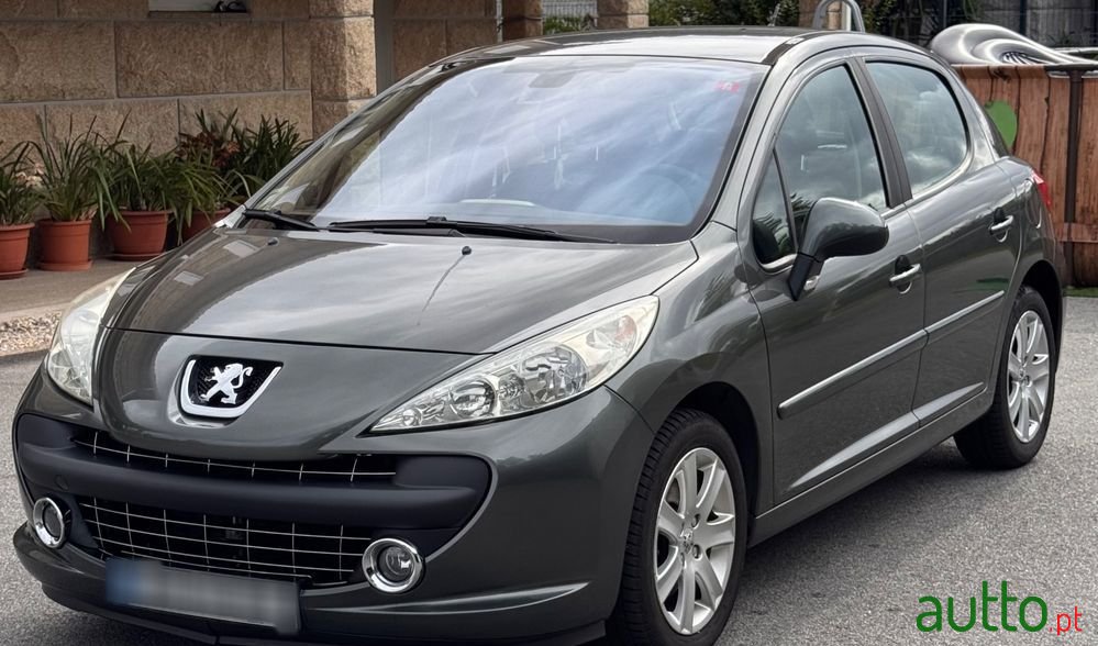 2008' Peugeot 207 120 Sport photo #2