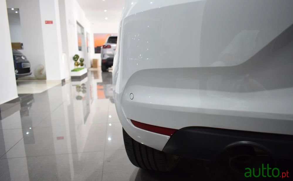 2023' Renault Clio photo #5