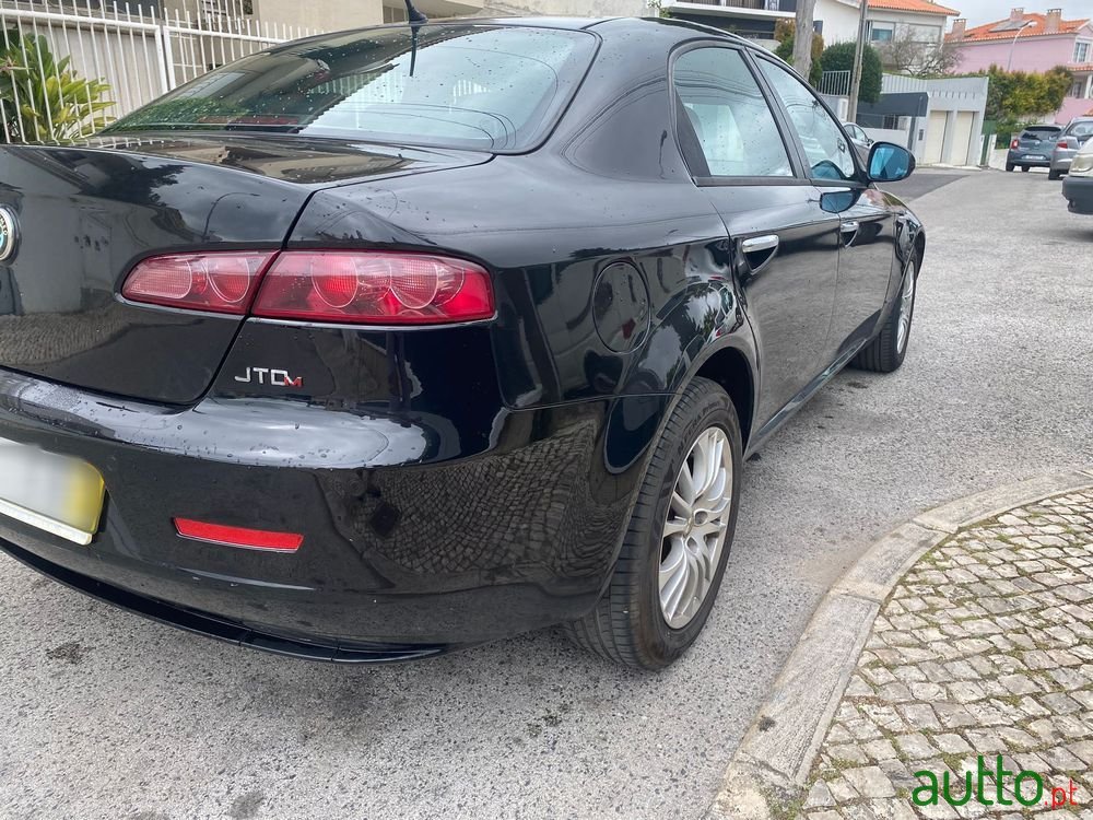 2011' Alfa Romeo 159 1.9 Jtdm 16V photo #5