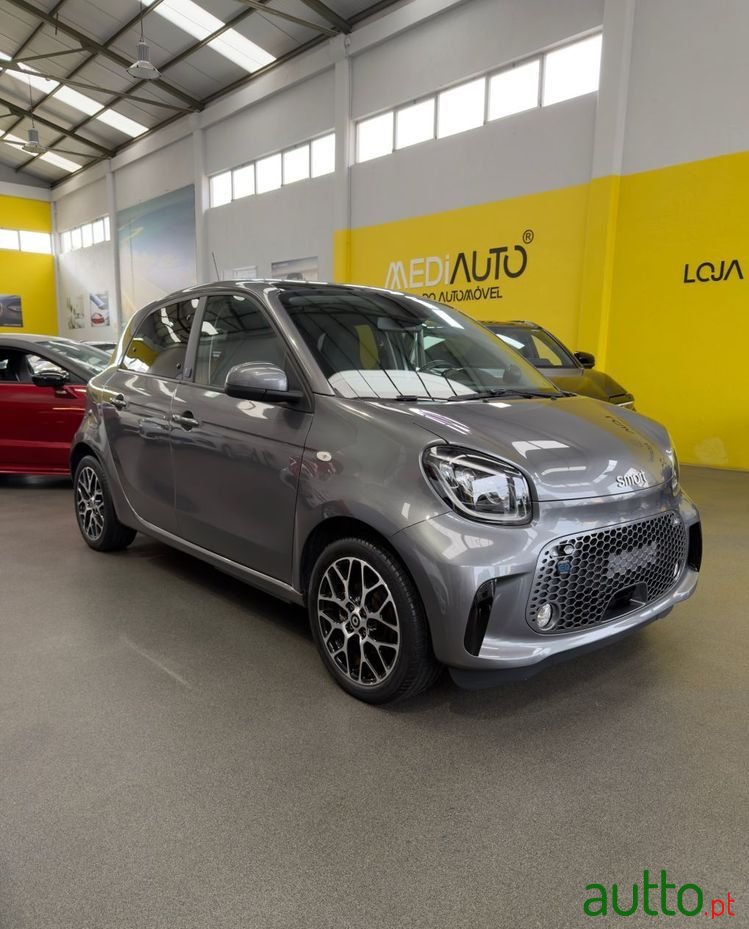 2021' Smart Forfour Eq Prime photo #1