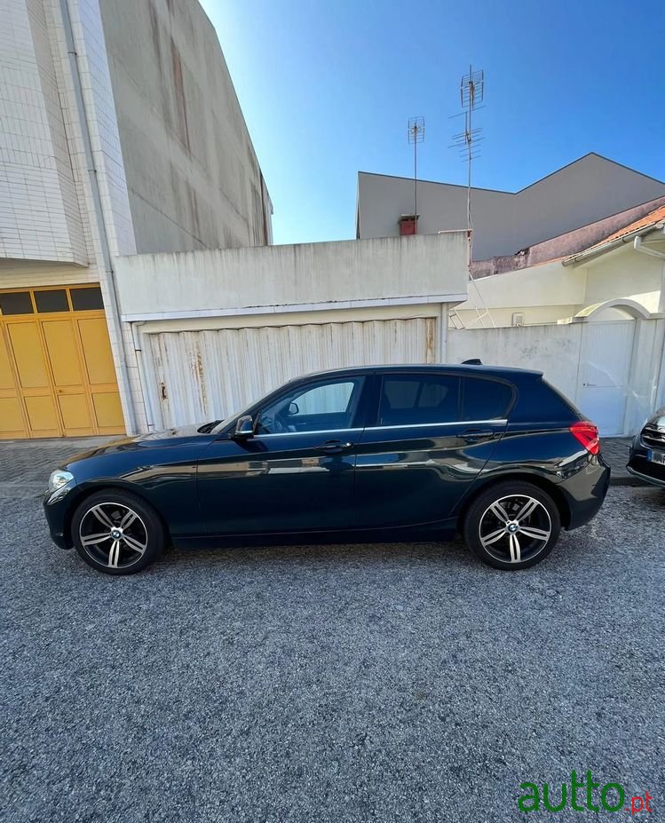 2016' BMW Série 1 D Advantage photo #3