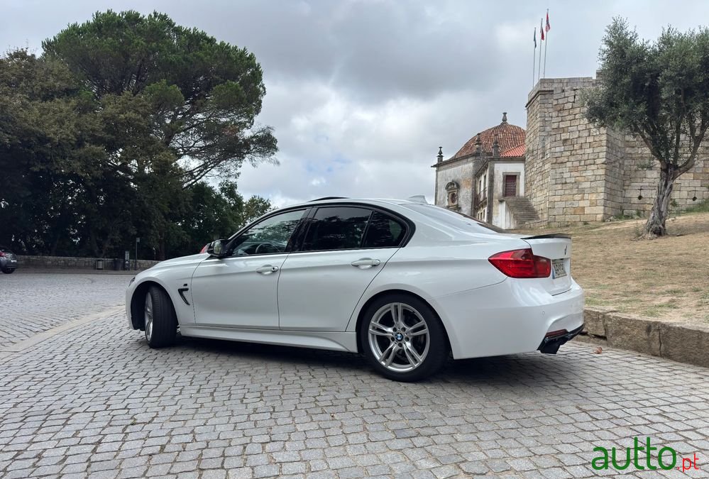 2013' BMW Série 3 photo #5