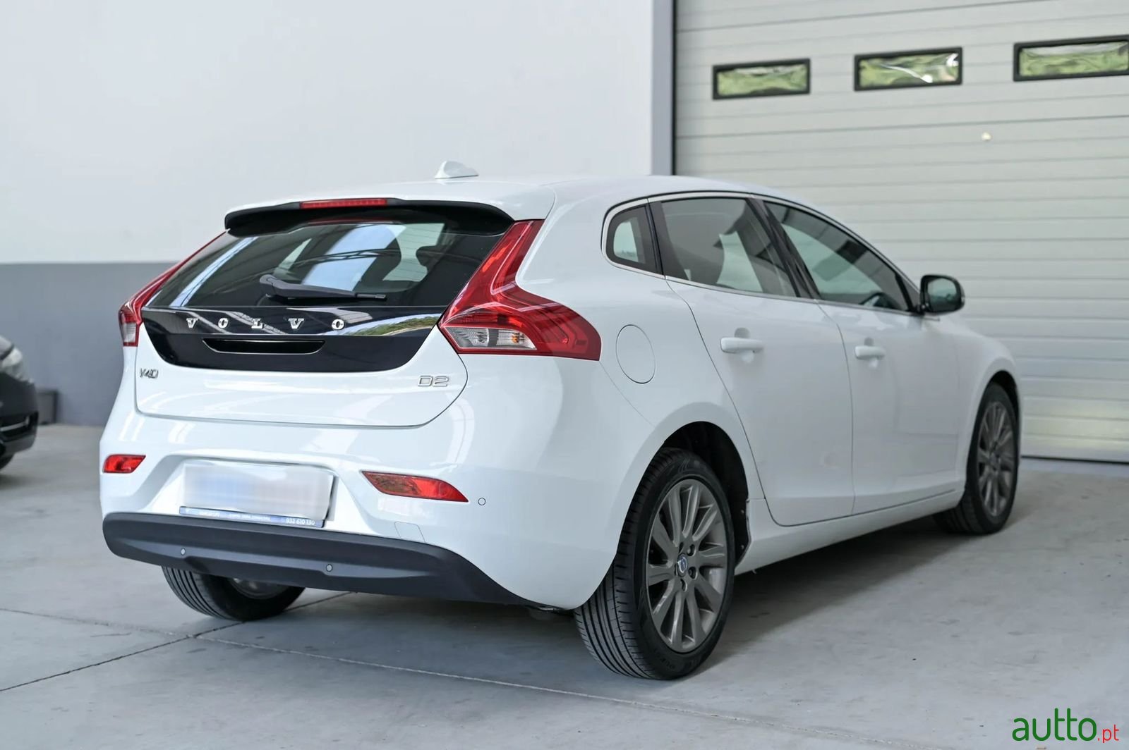 2013' Volvo V40 photo #3
