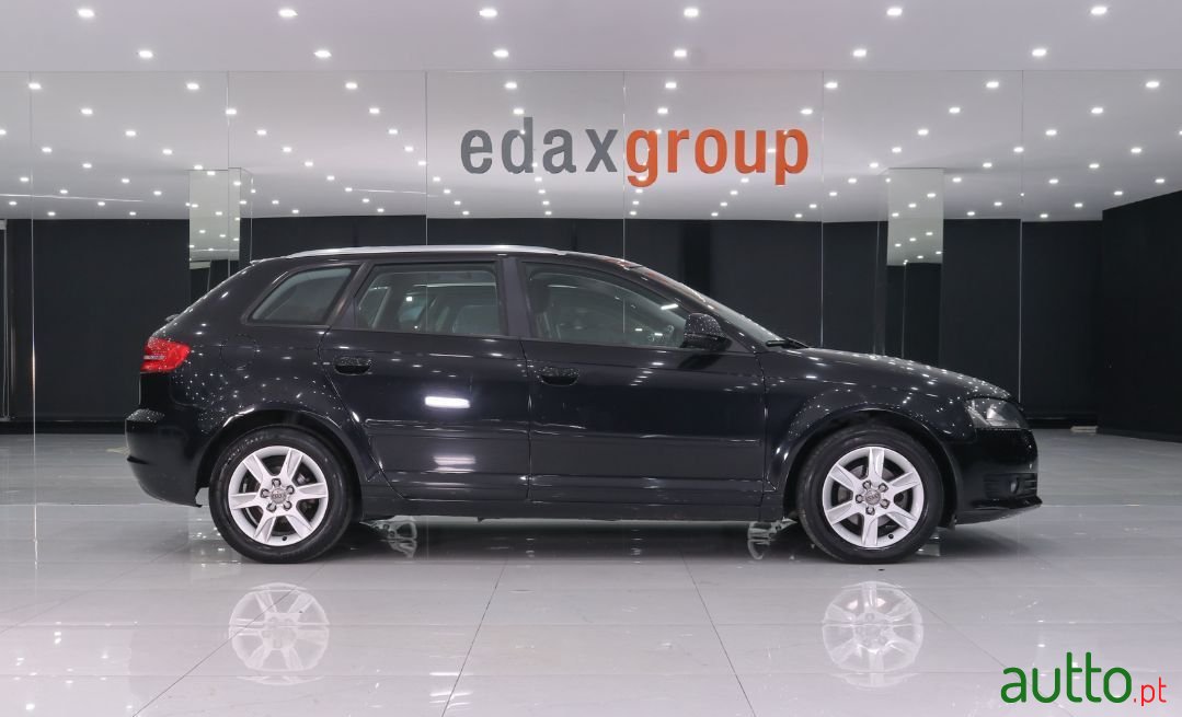 2010' Audi A3 Sportback photo #2