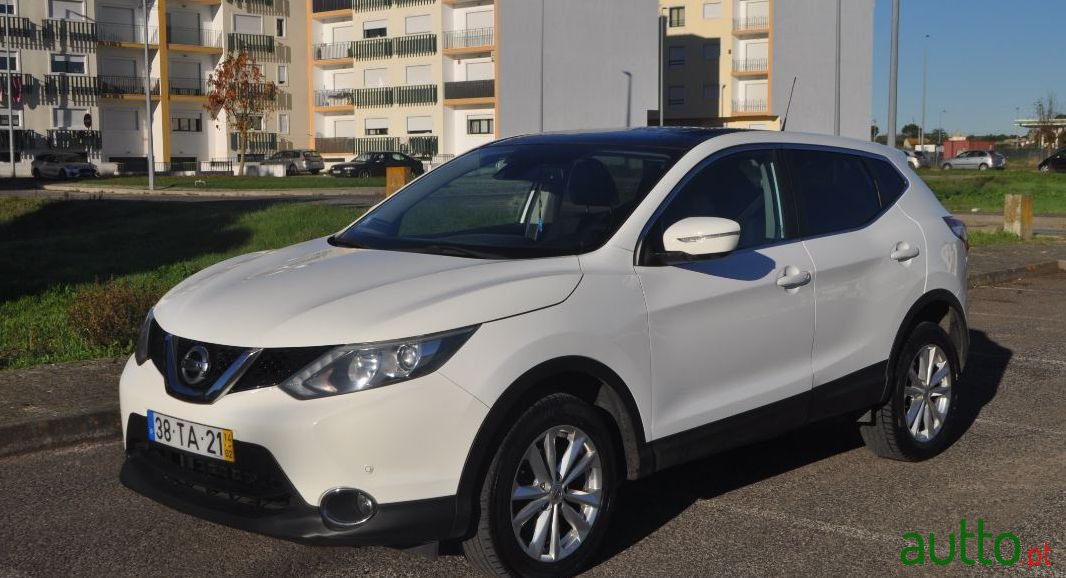 2014' Nissan Qashqai photo #3