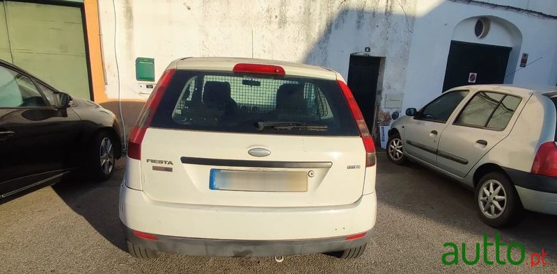 2004' Ford Fiesta photo #1