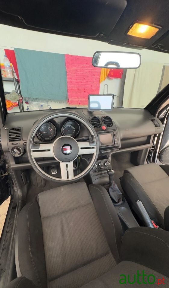 2000' SEAT Arosa photo #5