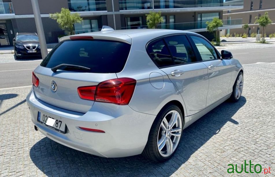 2015' BMW 116 D Sport Gps / Jll 18 photo #1