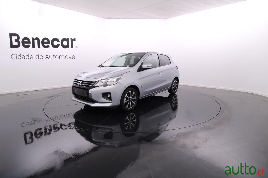 2022' Mitsubishi Space Star photo #1