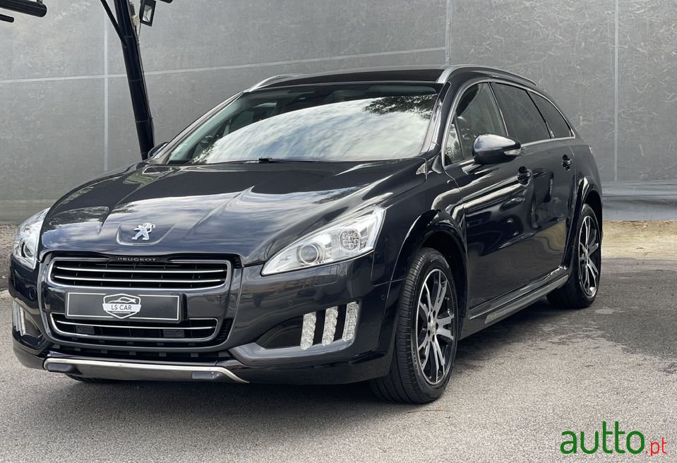 2014' Peugeot 508 photo #1