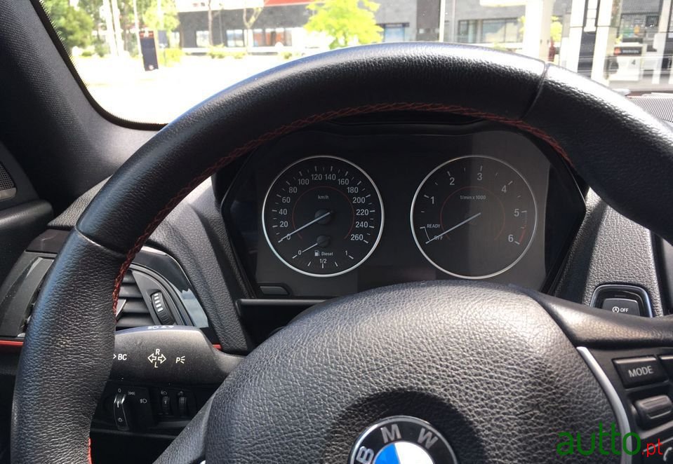 2013' BMW 114 photo #5