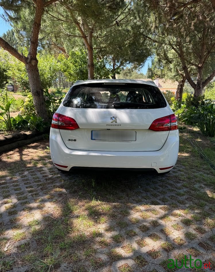 2019' Peugeot 308 Sw photo #5