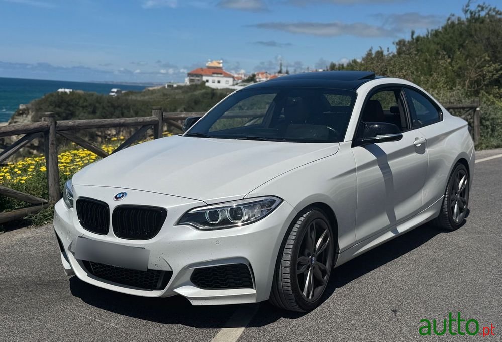 2015' BMW Série 2 Auto photo #1