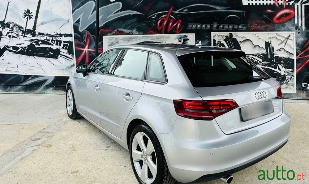 2016' Audi A3 Sportback photo #2