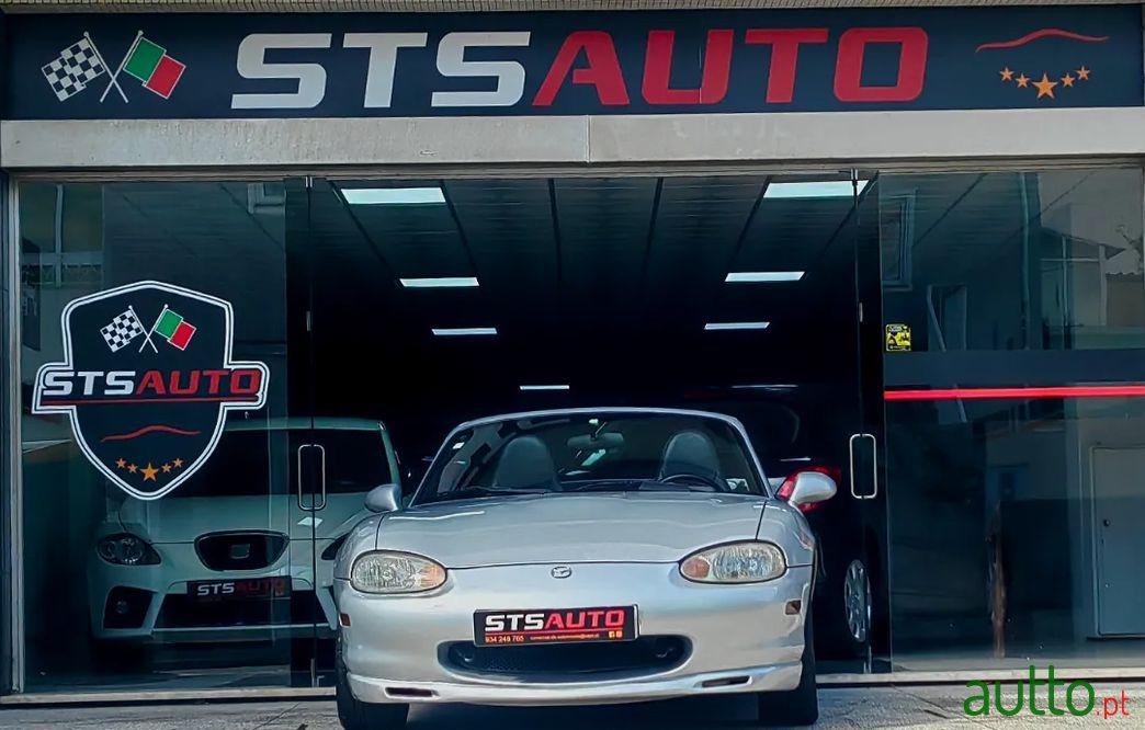 2000' Mazda MX-5 photo #3