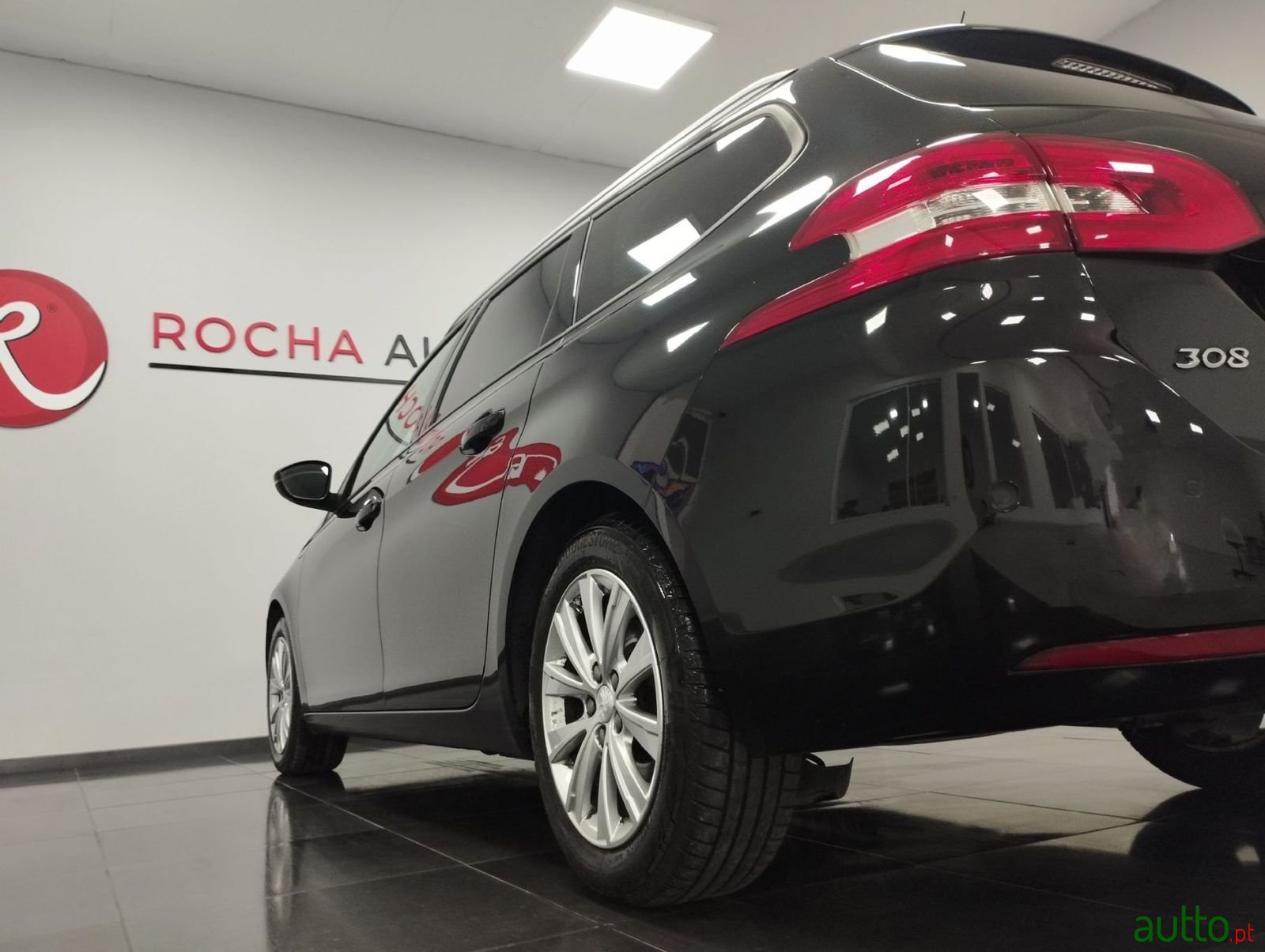 2018' Peugeot 308 Sw photo #6