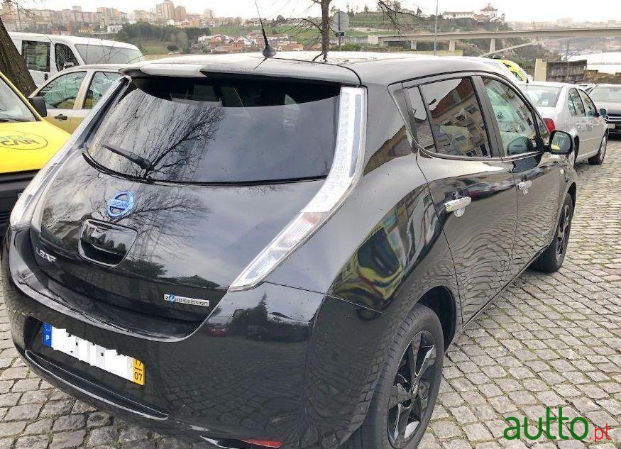 2017' Nissan Leaf photo #4