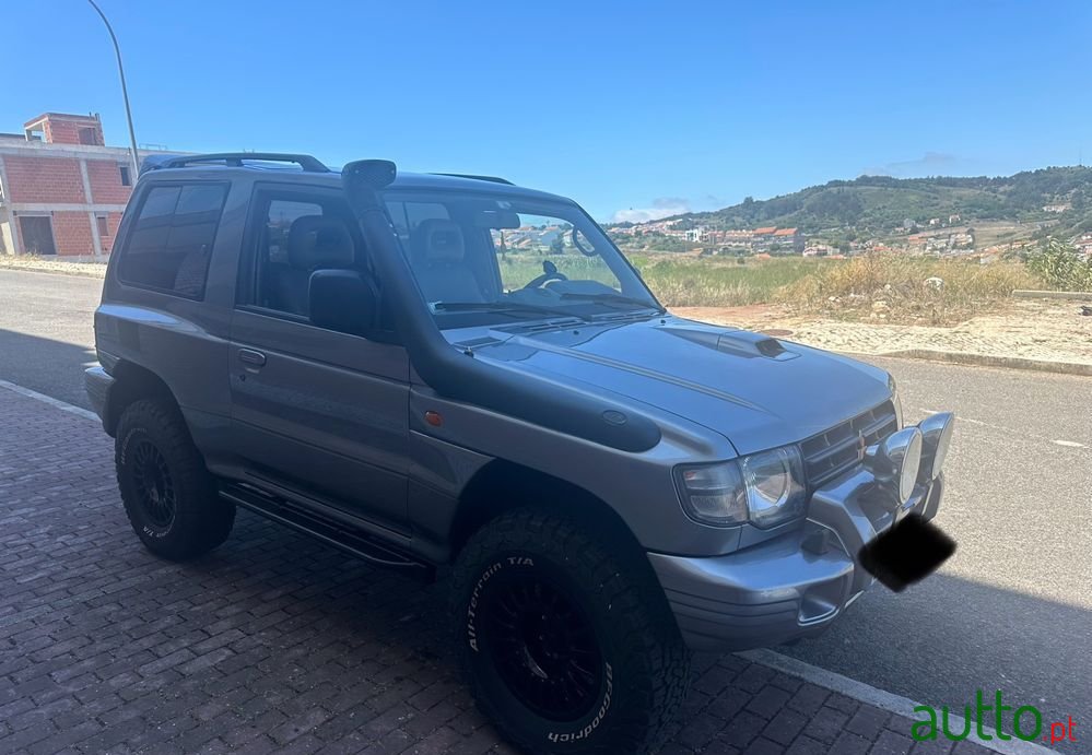 1998' Mitsubishi Pajero 2.8 Td Gls Abs photo #3