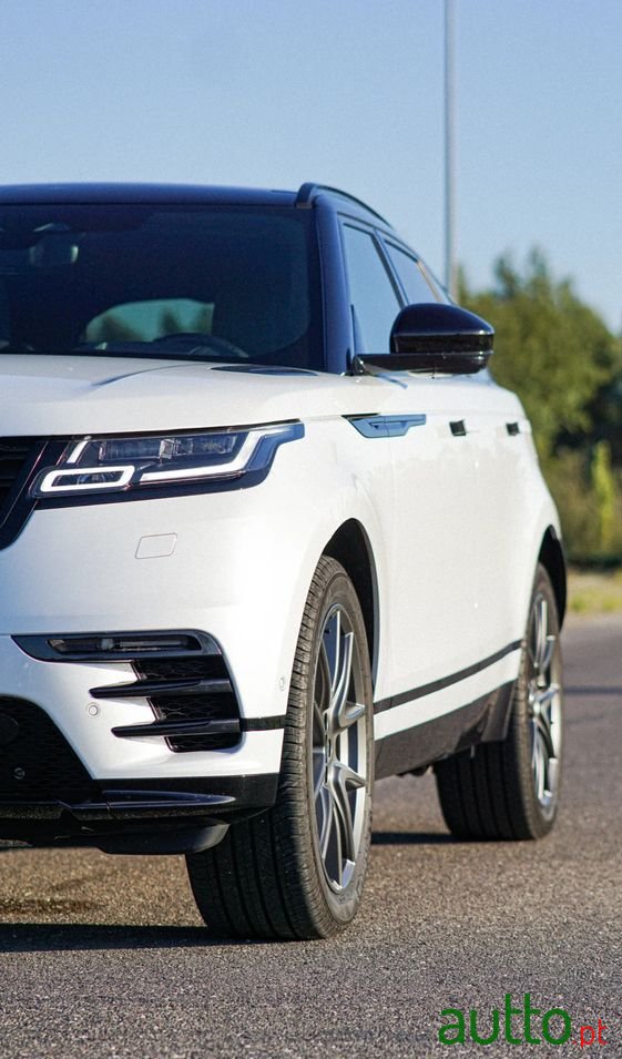 2022' Land Rover Range Rover Velar photo #5