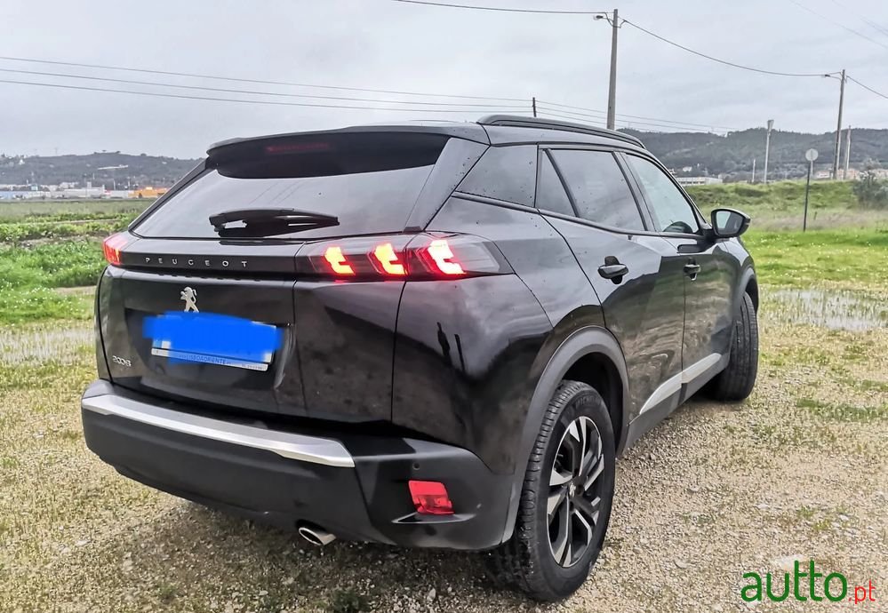 2020' Peugeot 2008 1.5 Bluehdi Allure Pack Eat8 photo #6