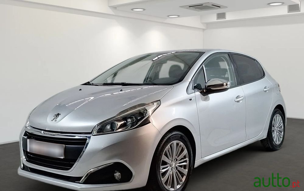 2016' Peugeot 208 photo #1