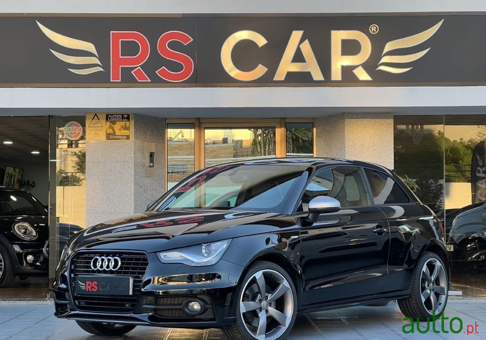 2014' Audi A1 photo #2