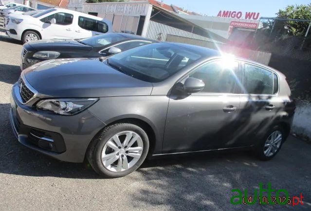 2020' Peugeot 308 photo #6