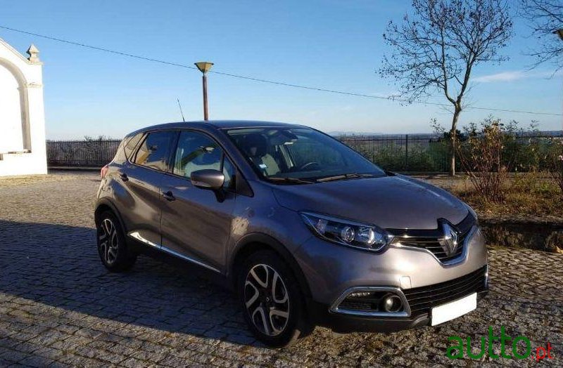 2015' Renault Captur 1.2 Tce Intens photo #2