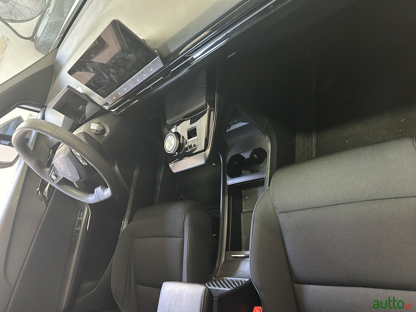 2022' MG MG4 photo #3