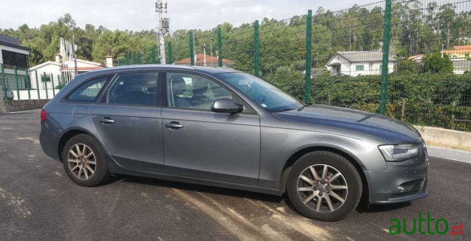 2013' Audi A4 photo #3