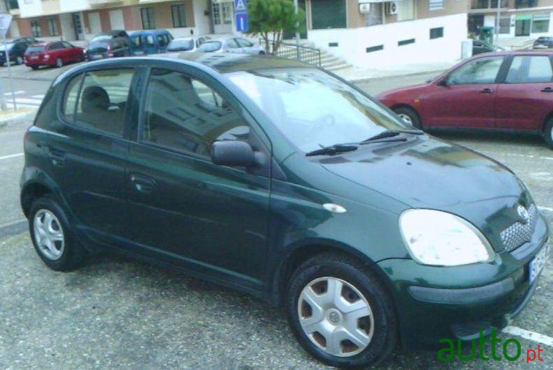 2003' Toyota Yaris 1.0Vvt I,Ac,C.B,5P photo #3