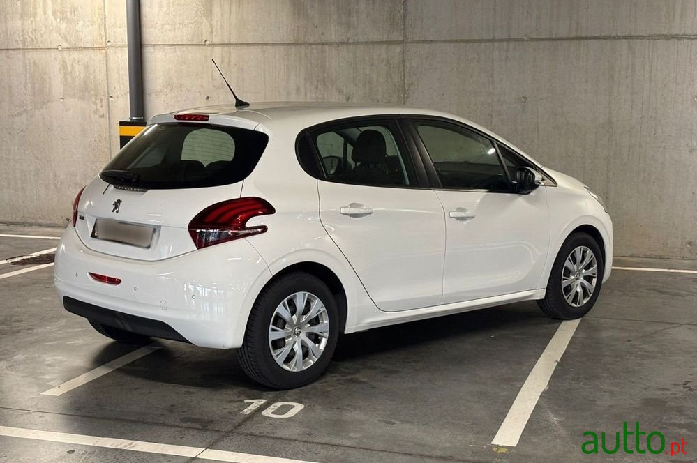 2019' Peugeot 208 photo #4