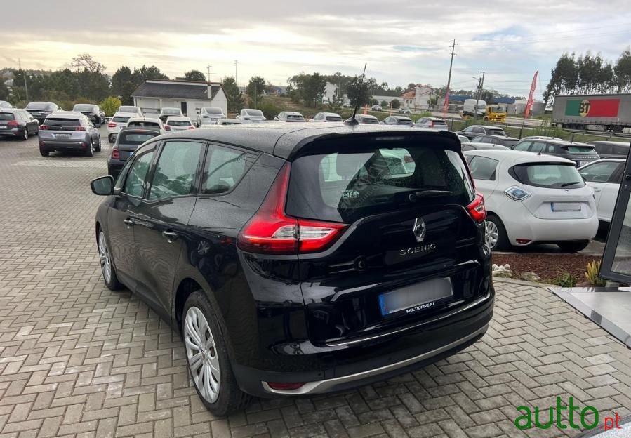 2018' Renault Grand Scenic photo #3