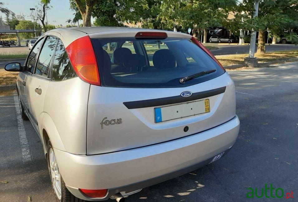 1999' Ford Focus photo #3