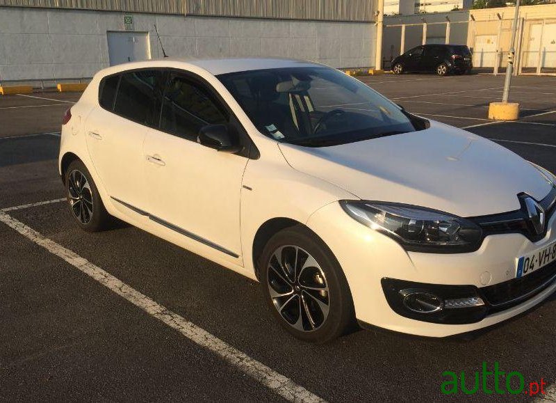 2014' Renault Megane photo #3