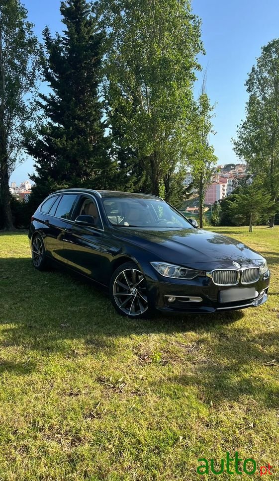 2013' BMW 325 D Touring Auto photo #1