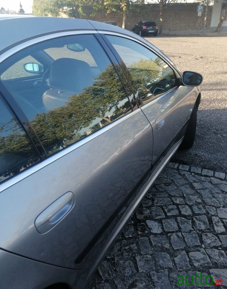 2000' Peugeot 607 2.2 Hdi photo #2