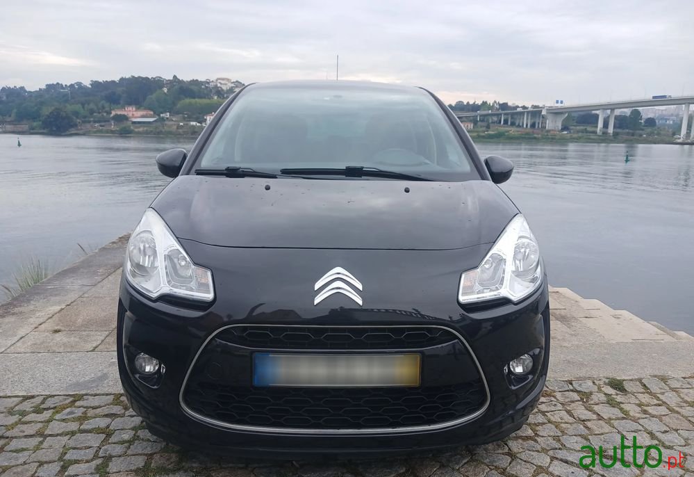 2011' Citroen C3 photo #2