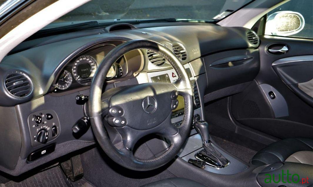 2007' Mercedes-Benz Clk-270 Avantgarde photo #4