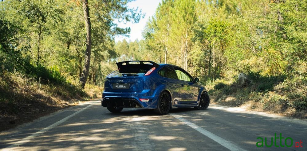 2009' Ford Focus 2.5 T Rs photo #4