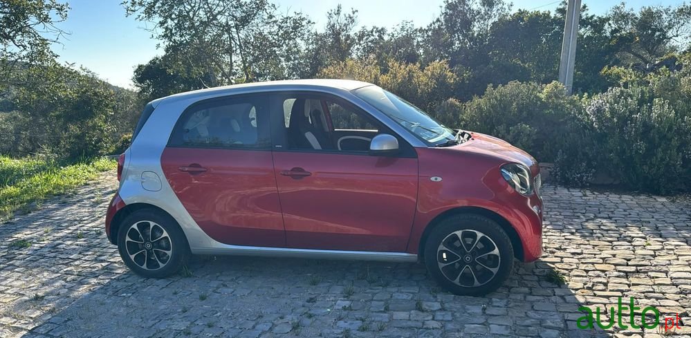 2015' Smart Forfour 1.0 Passion 71 photo #3