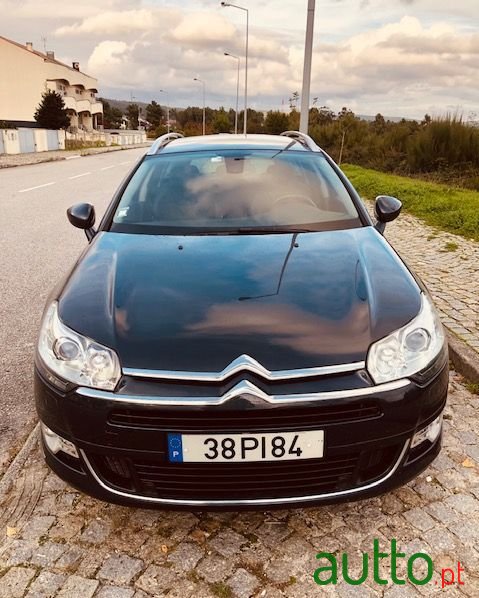 2014' Citroen C5 Tourer photo #5