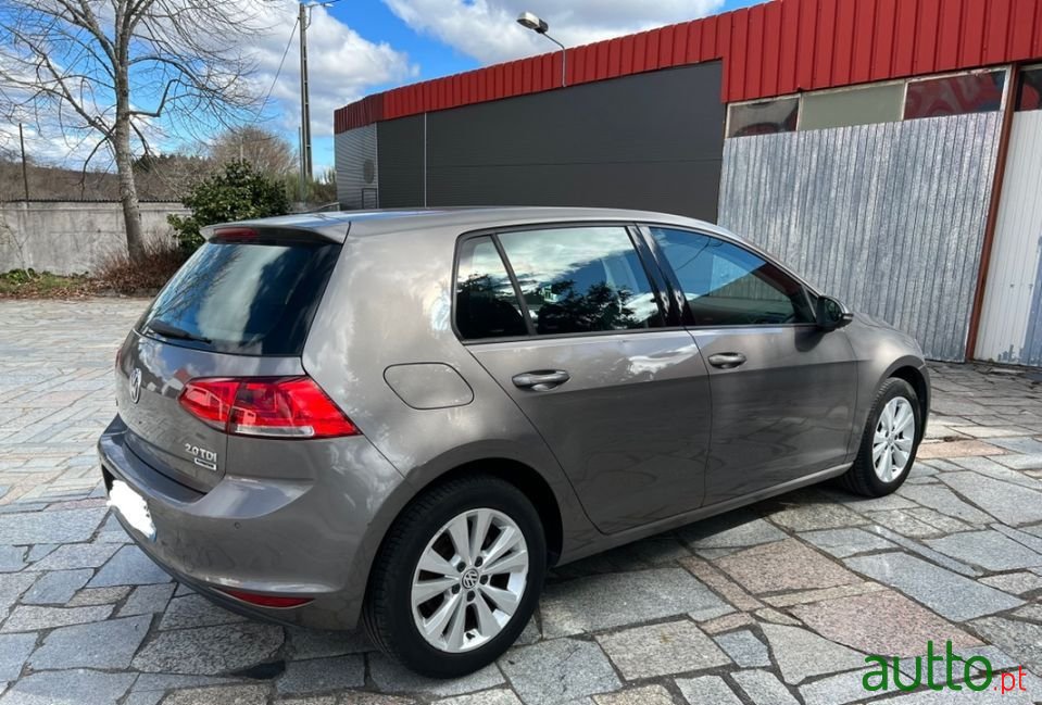 2015' Volkswagen Golf photo #4