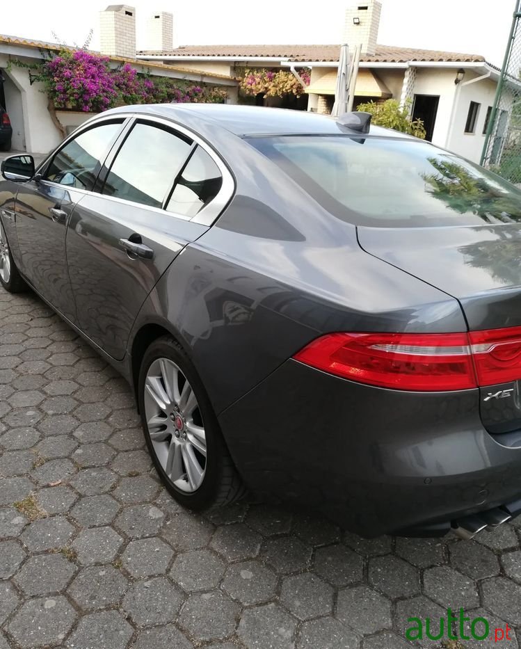 2017' Jaguar XE 2.0 D Prestige Aut. photo #4