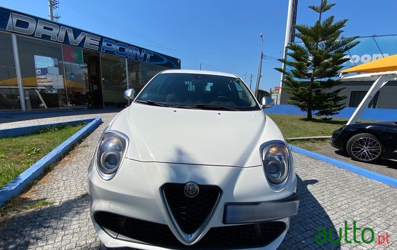 2018' Alfa Romeo MiTo 0.9 T Twinair Urban photo #6