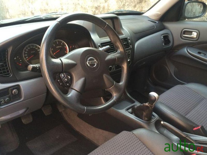 2005' Nissan Almera 1.5Dci Sport photo #2