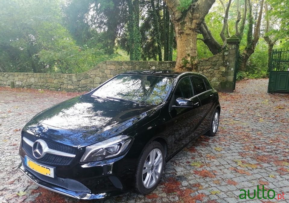 2019' Mercedes-Benz A-180 photo #1